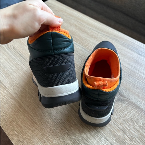 Size 7 Dark greenish blue + black (and orange lining) Hunter weather boots - Picture 5 of 5